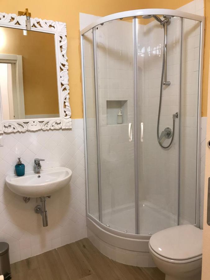 Bed and Breakfast Agora Singola Con Bagno Privato Adiacente Неаполь Экстерьер фото